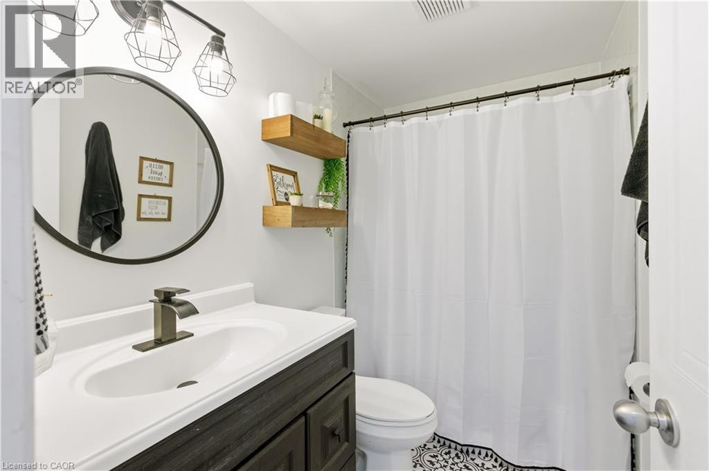 19 MILFOIL Crescent, Kitchener, Ontario, N2E3L2 — Photo 19