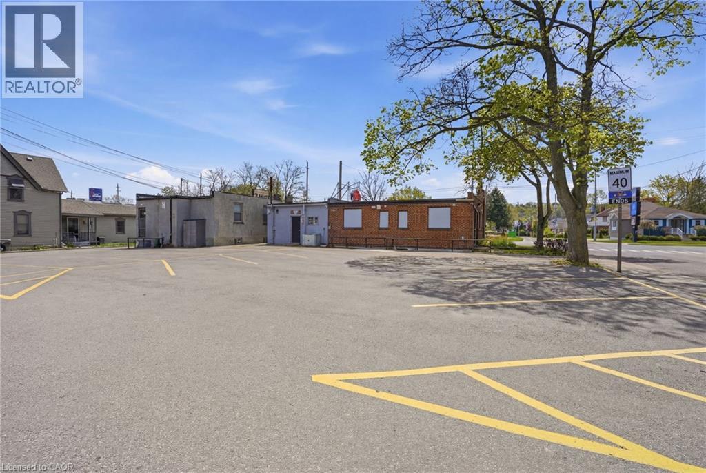 1568 MAIN Street W, Hamilton, Ontario, L8S1E7 — Photo 36