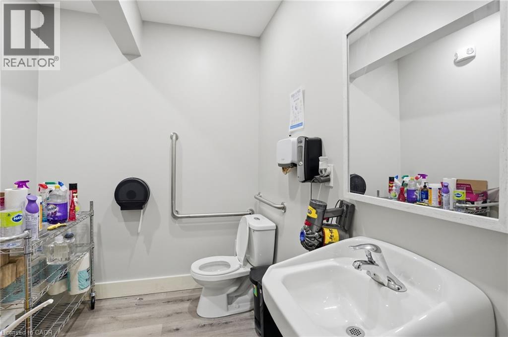 1568 MAIN Street W, Hamilton, Ontario, L8S1E7 — Photo 22