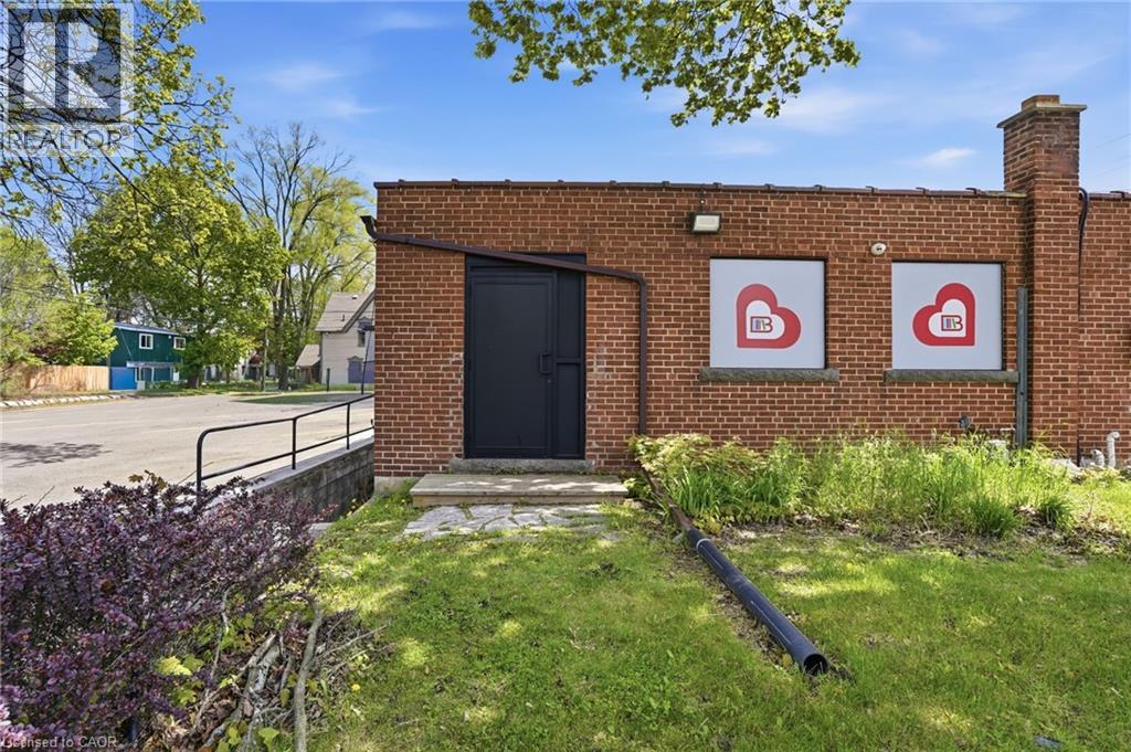 1568 MAIN Street W, Hamilton, Ontario, L8S1E7 — Photo 32