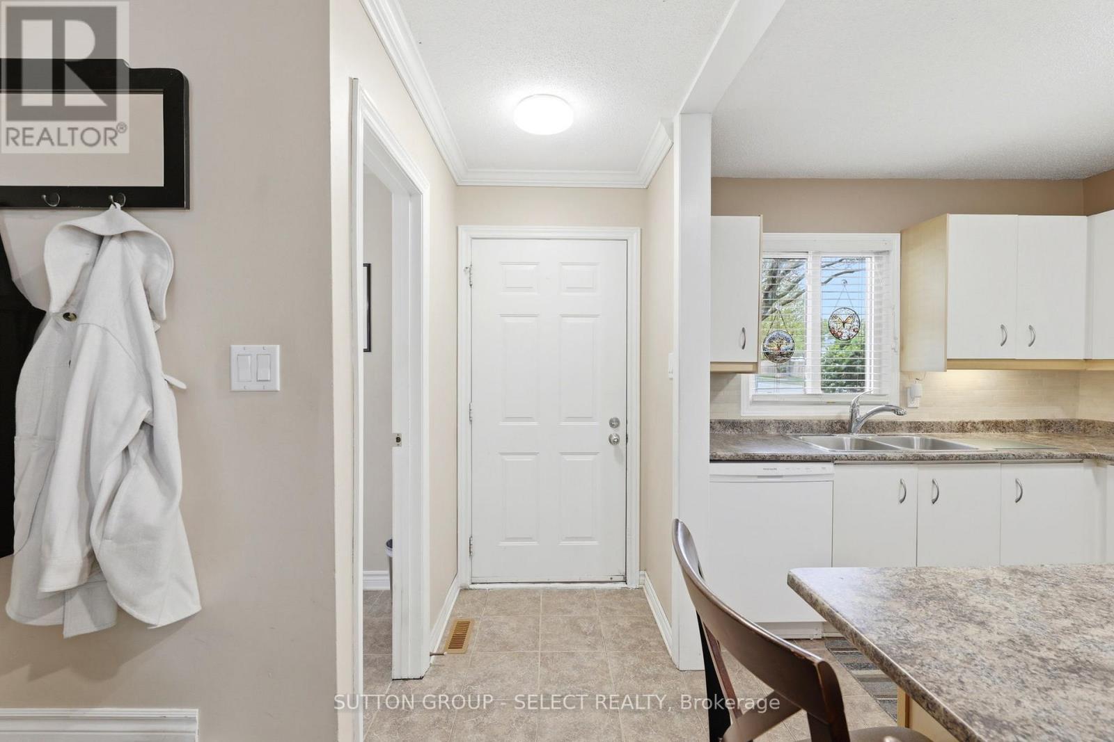 #1 151 BONAVENTURE DRIVE - 4