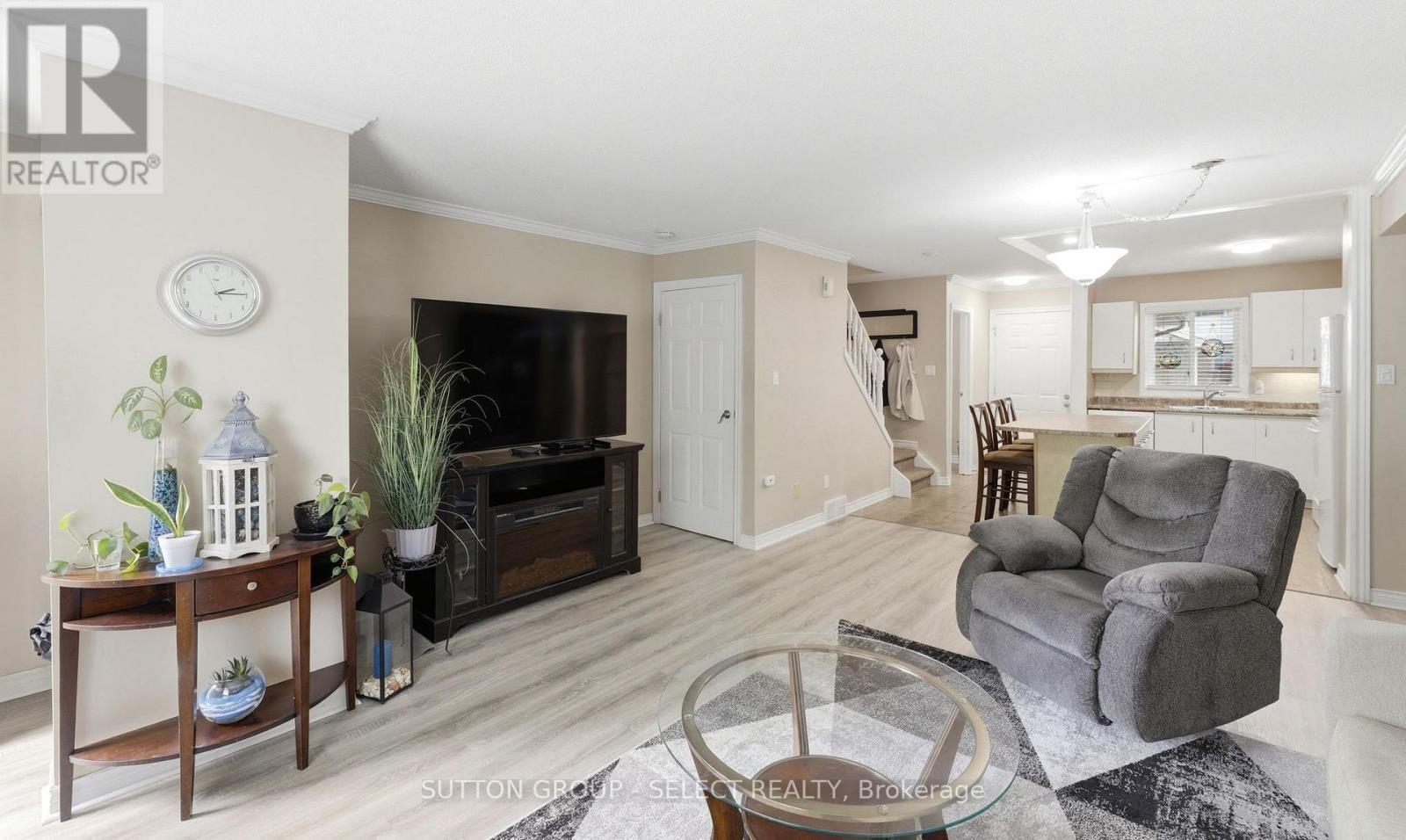 #1 151 BONAVENTURE DRIVE - 6