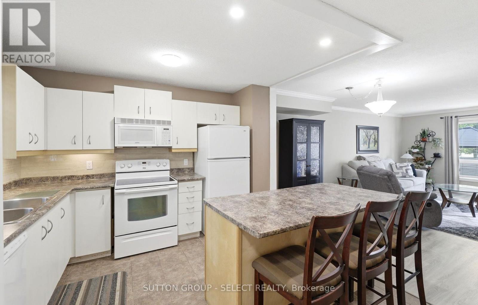 #1 151 BONAVENTURE DRIVE - 8