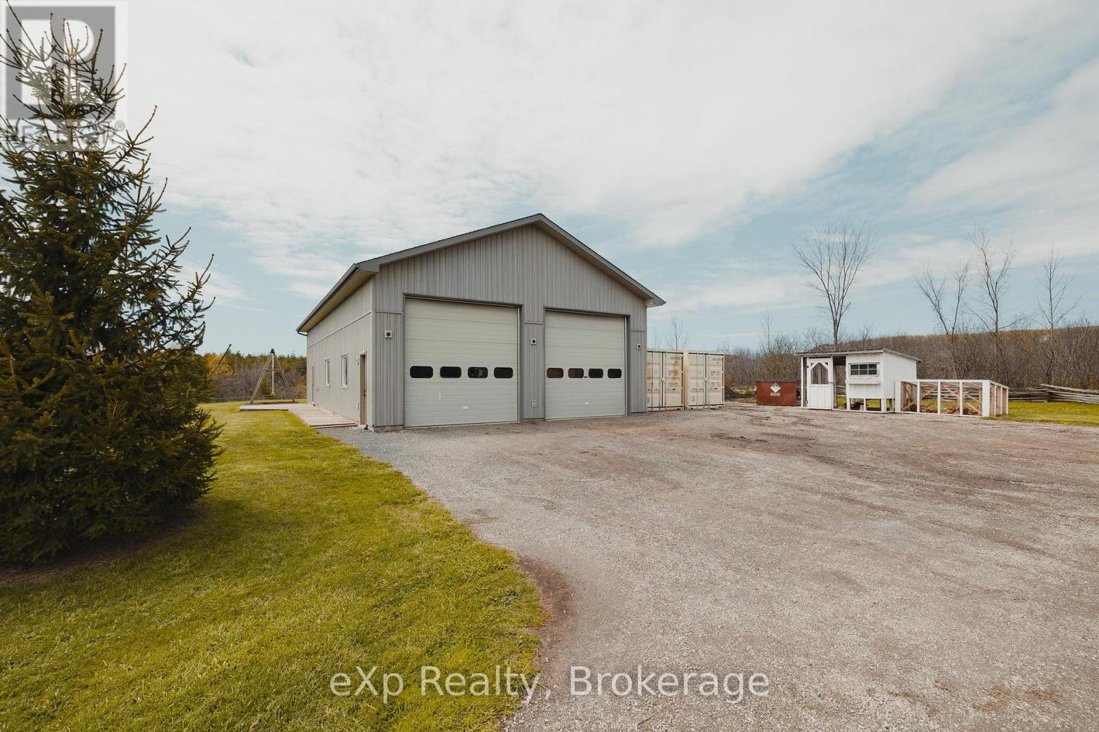 138430 112 GREY ROAD - 40