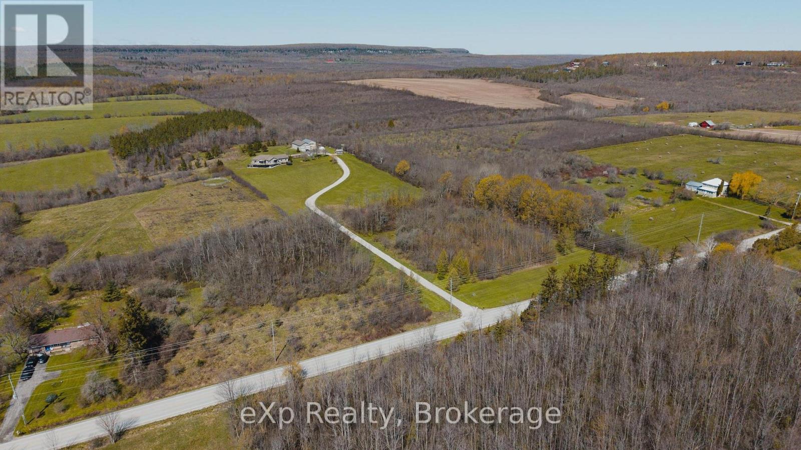138430 112 GREY ROAD - 41