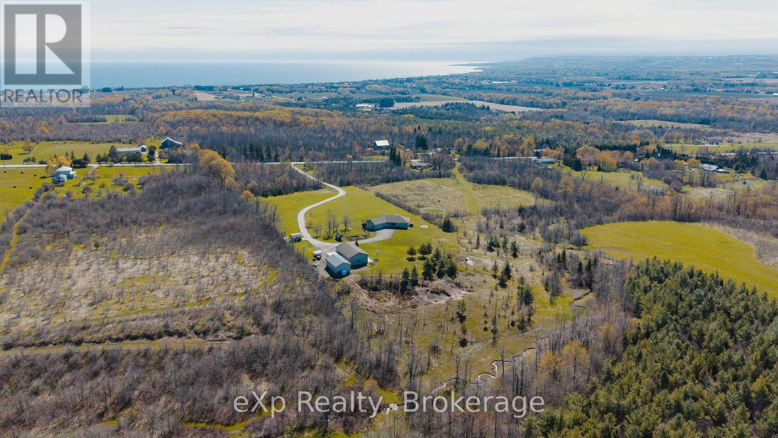 138430 112 GREY ROAD - 42