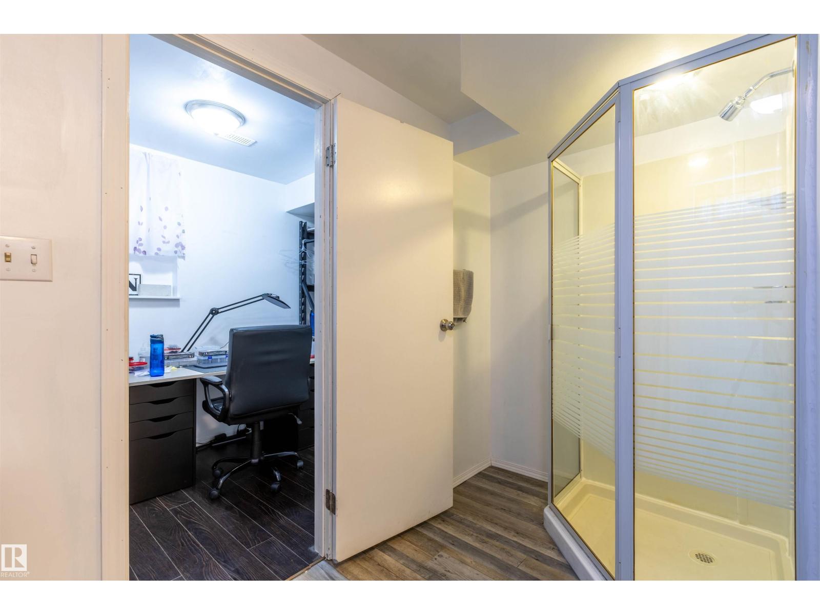 722 GRANDIN DR — photo 37