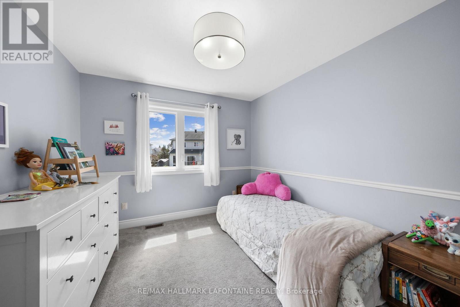 867 CLEARCREST CRESCENT - 31