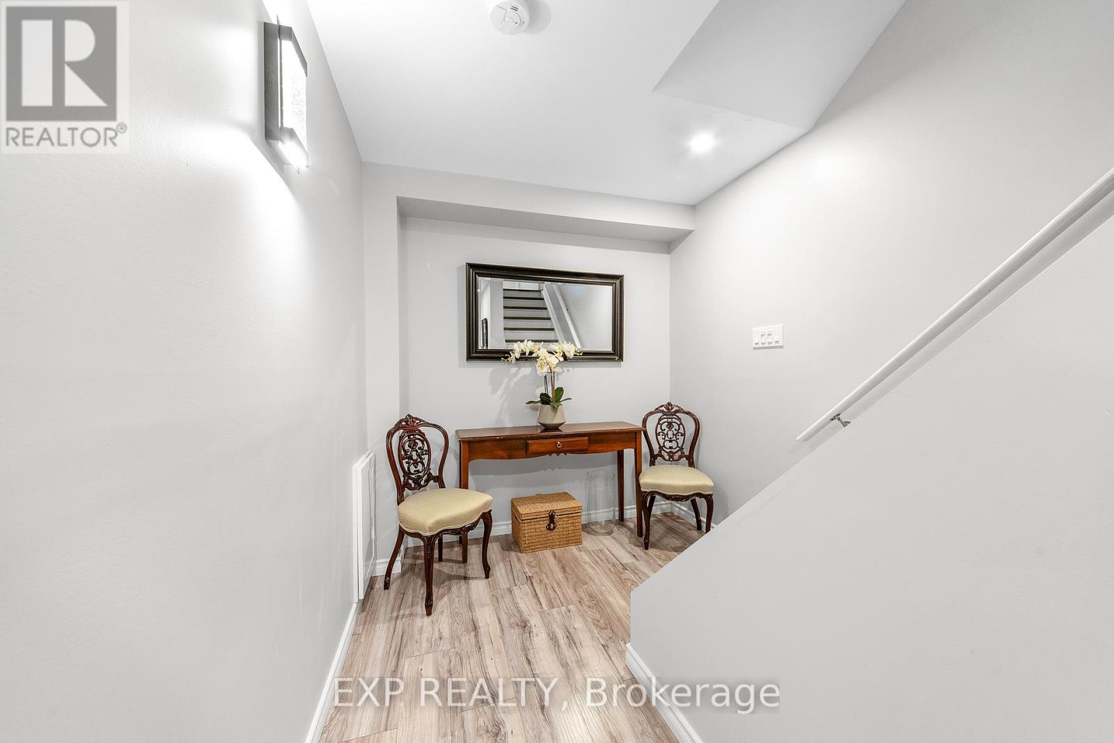 519 MILLARS SOUND WAY - 31
