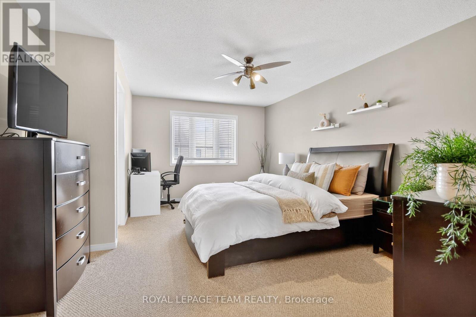 317 COPPERFIELD CRESCENT - 16