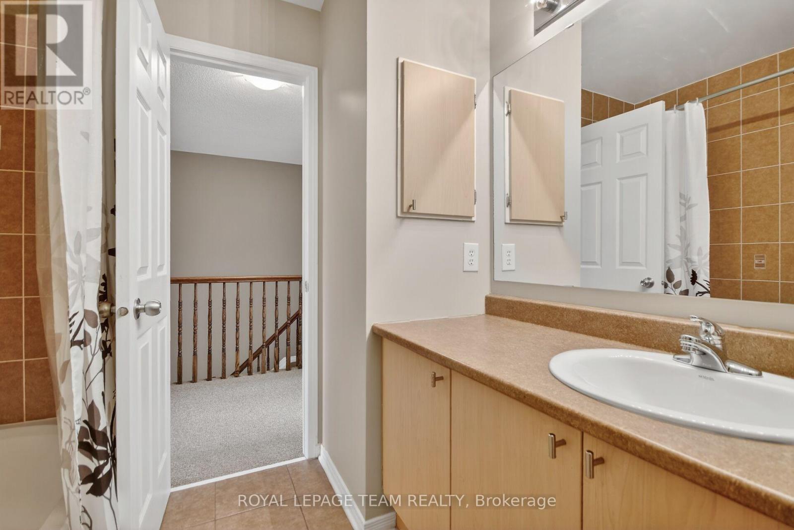 317 COPPERFIELD CRESCENT - 25