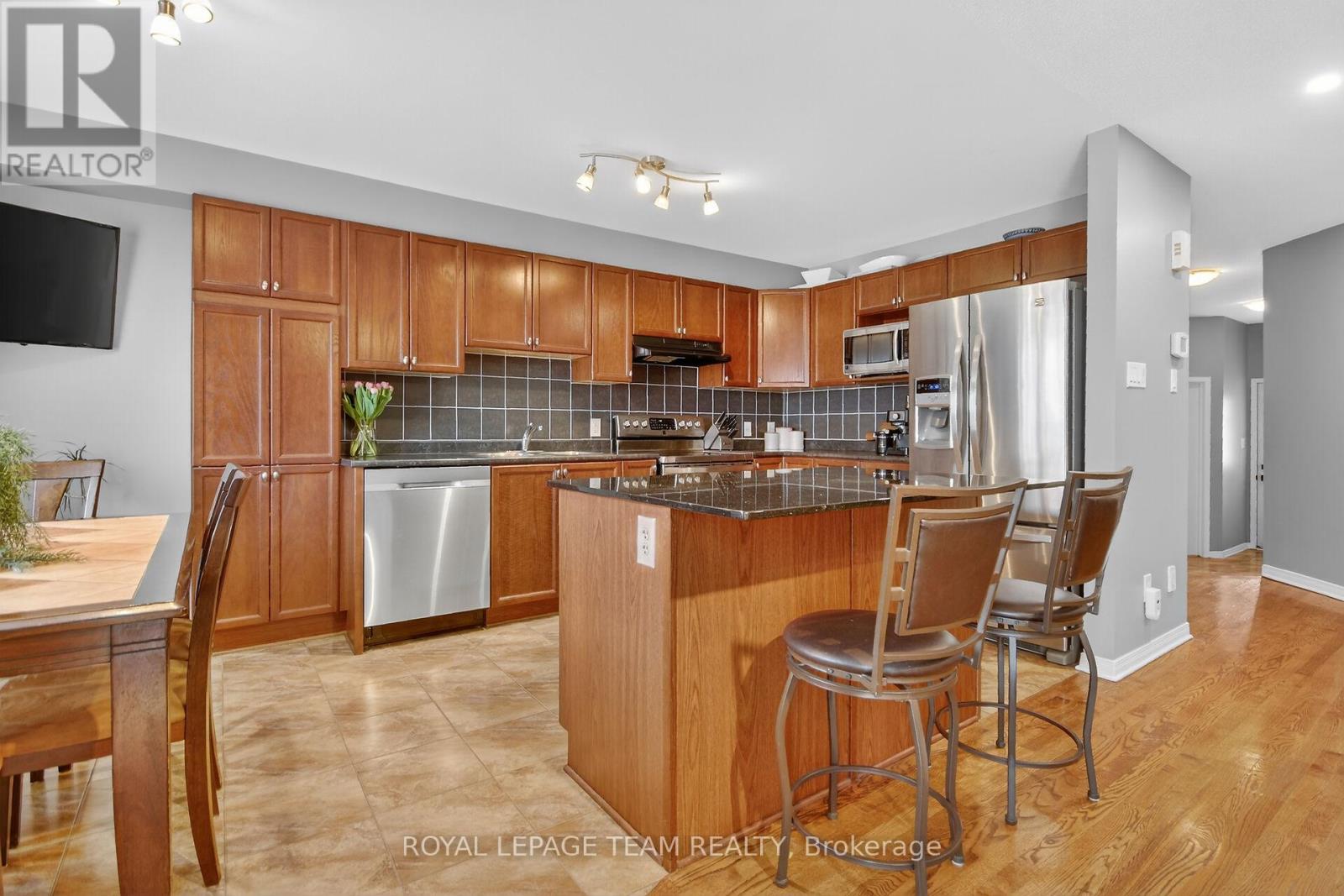 317 COPPERFIELD CRESCENT - 9