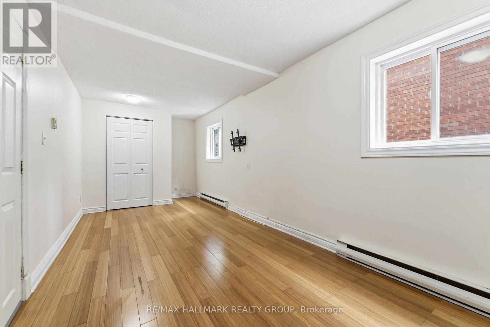 24 PATRO STREET - 16