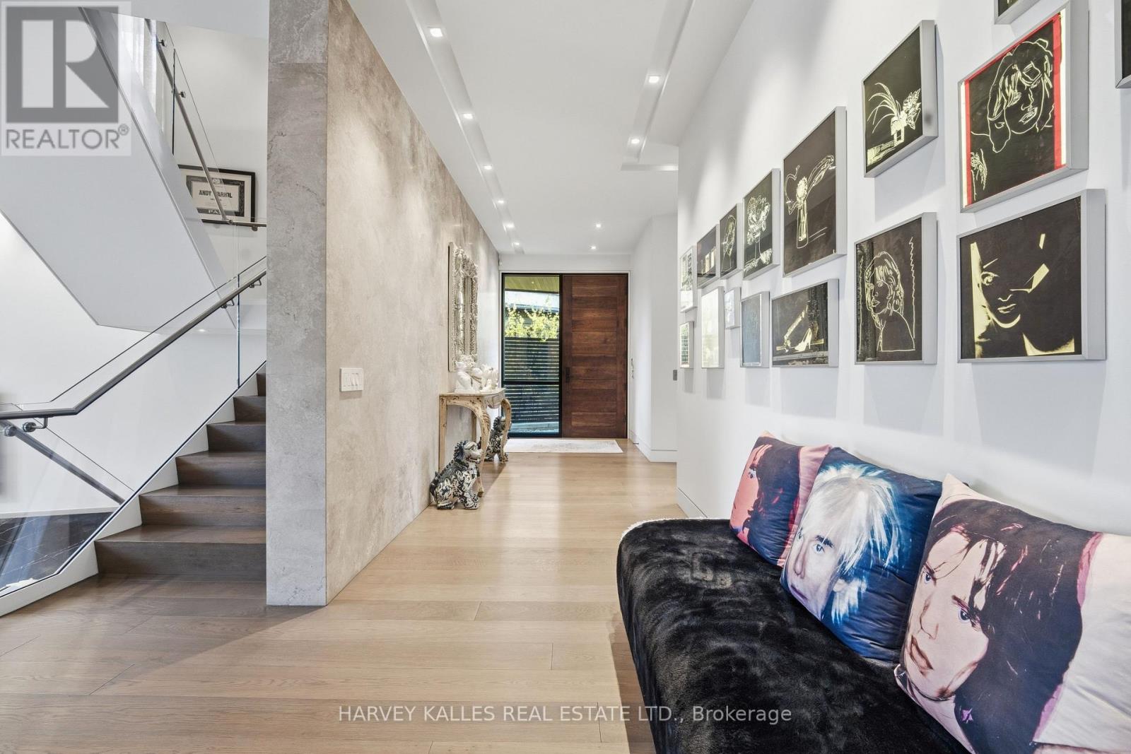 43 HILLHOLM ROAD - 4