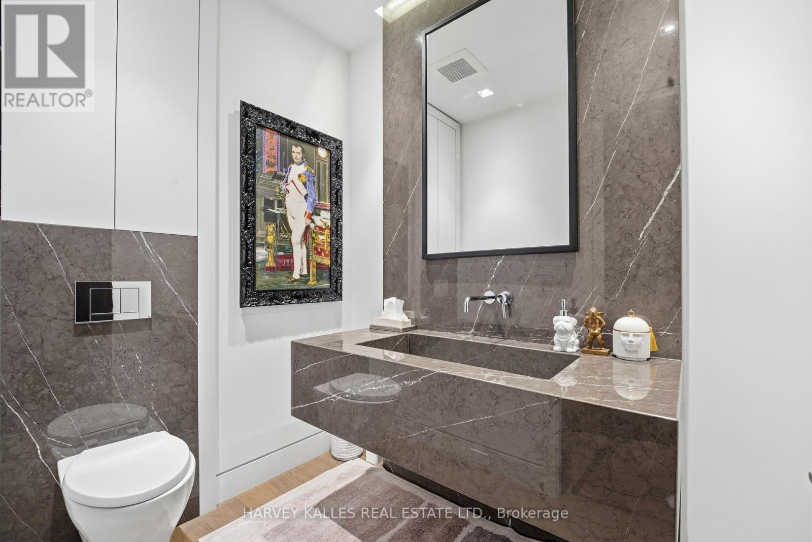 43 HILLHOLM ROAD - 8