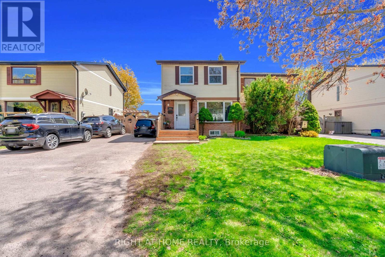 940 GENTRY CRESCENT - 4