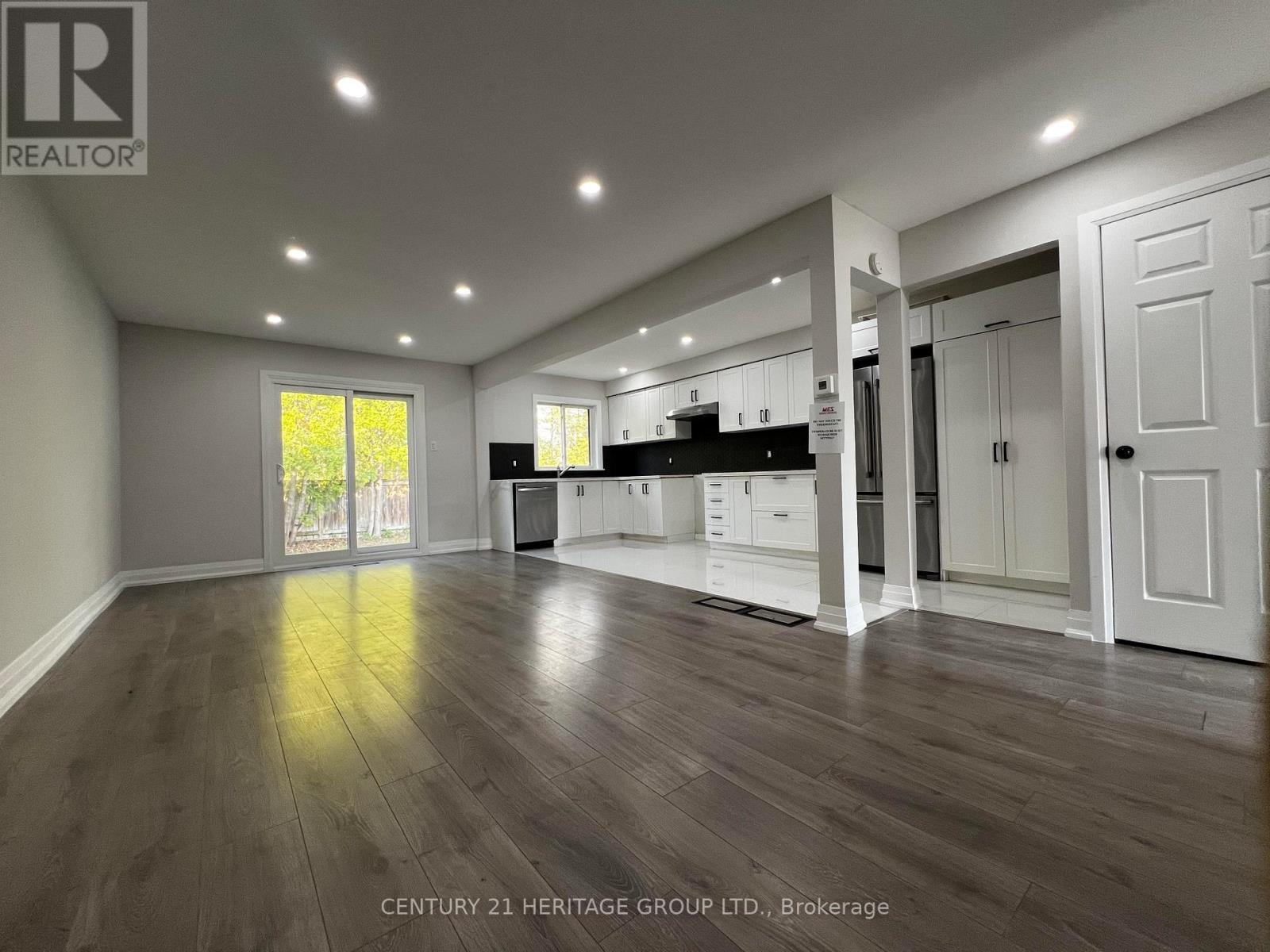 1133 TROWBRIDGE COURT - 8