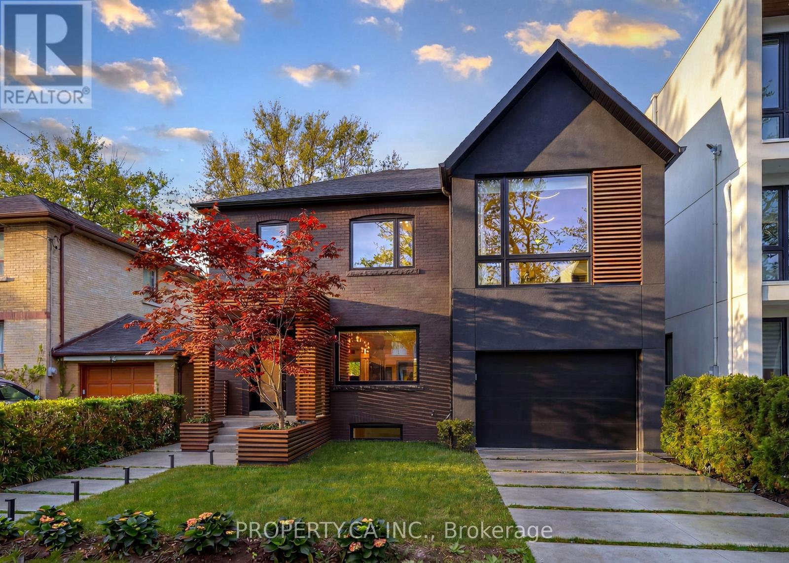 9 MAUGHAN CRESCENT - 2