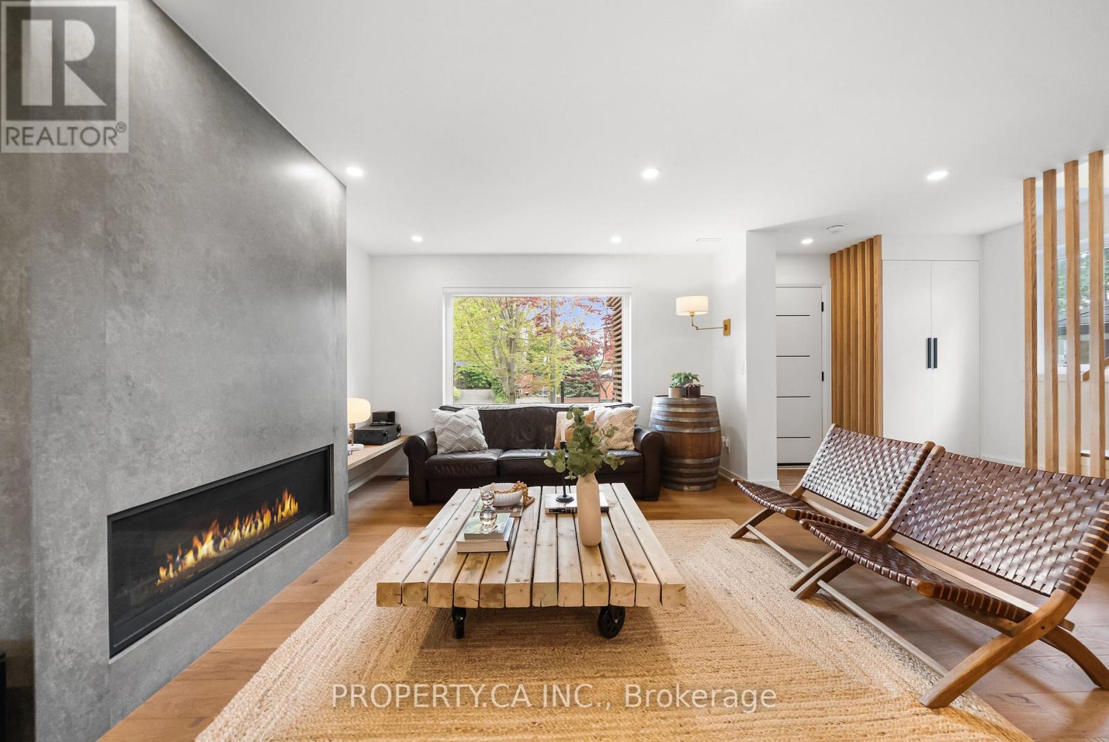 9 MAUGHAN CRESCENT - 8