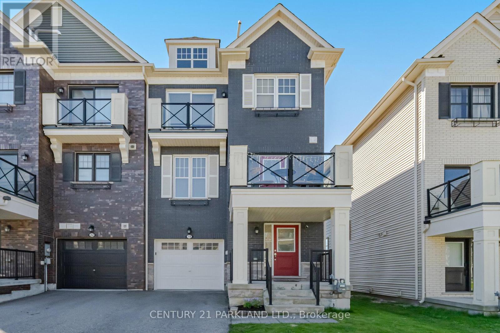 18 WIMSHAW LANE - 33