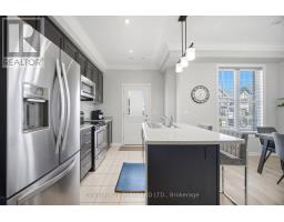 18 Wimshaw Lane, Whitchurch Stouffville, ON L4A8B7 Photo 13
