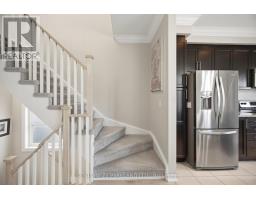 18 Wimshaw Lane, Whitchurch Stouffville, ON L4A8B7 Photo 19