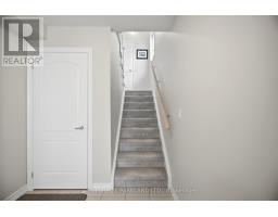 18 Wimshaw Lane, Whitchurch Stouffville, ON L4A8B7 Photo 31