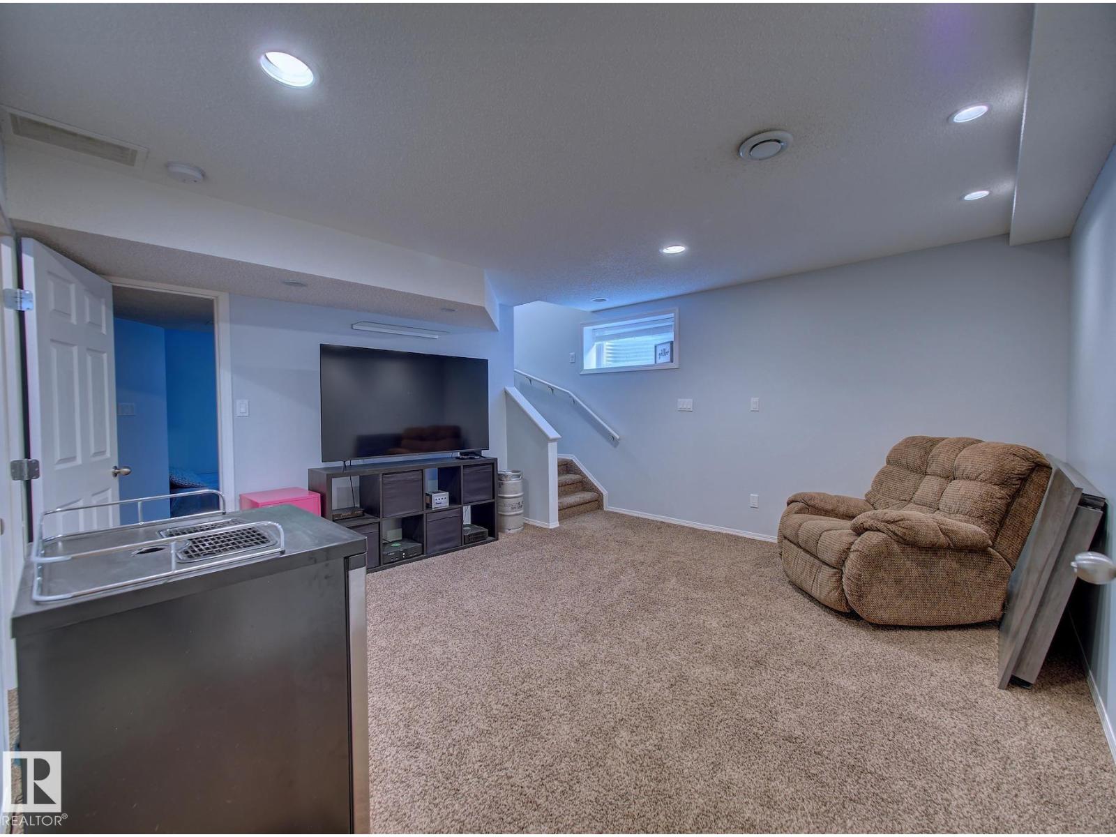 120 Westwood LN - 36