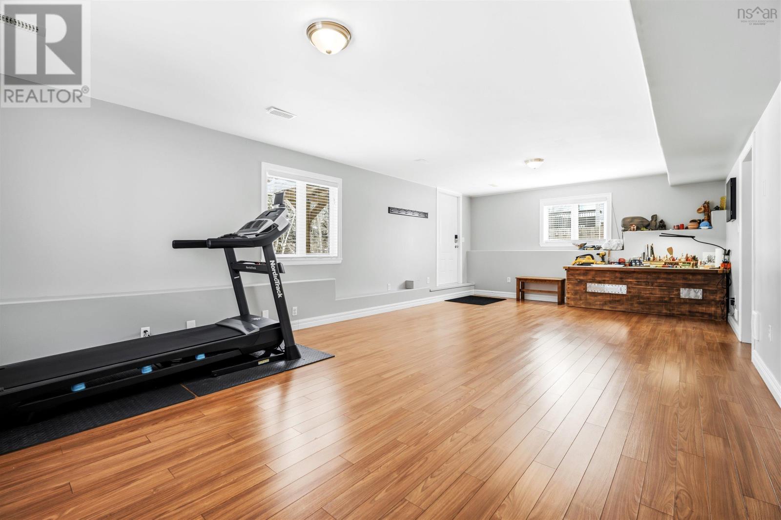 115 Haddad Drive - 38