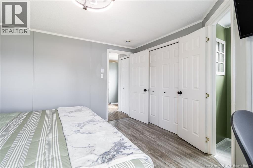 18 Ramsey Street - 24