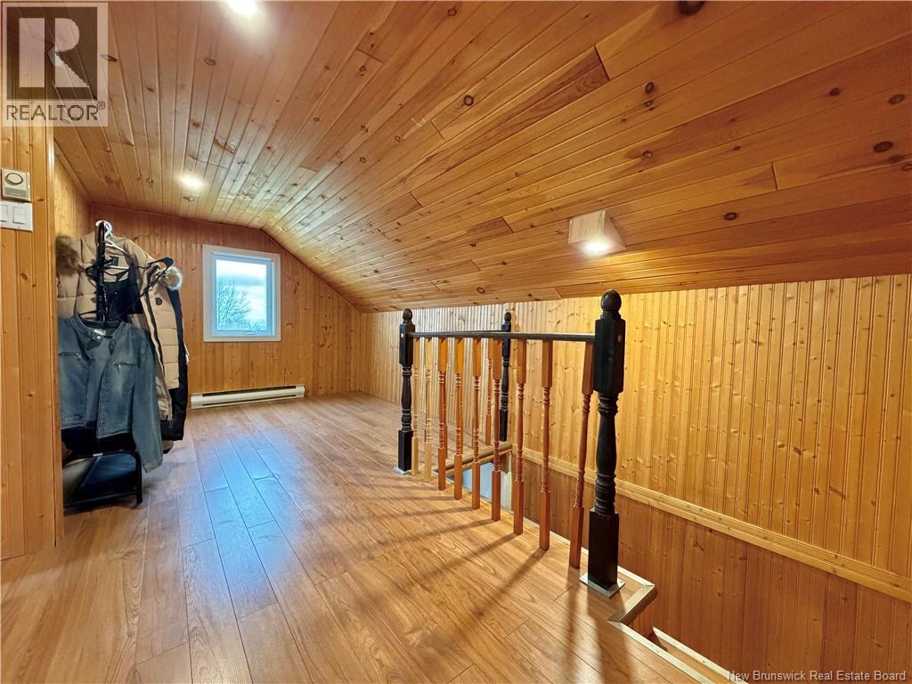1585 Robertville - 18
