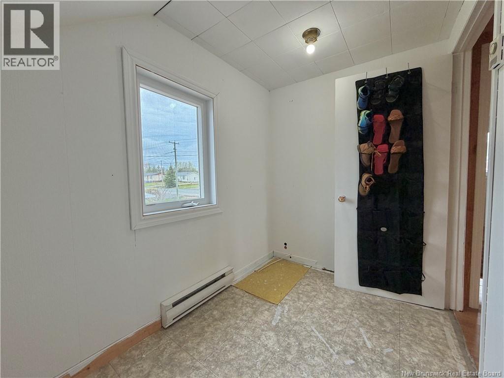 1585 Robertville - 23