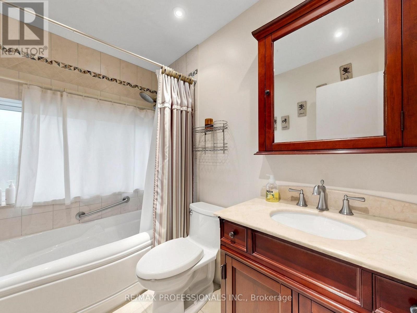 177 ELMHURST DRIVE - 17