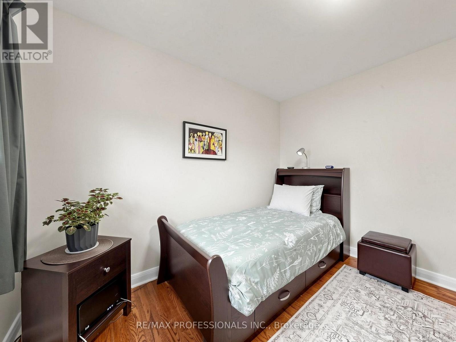 177 ELMHURST DRIVE - 18