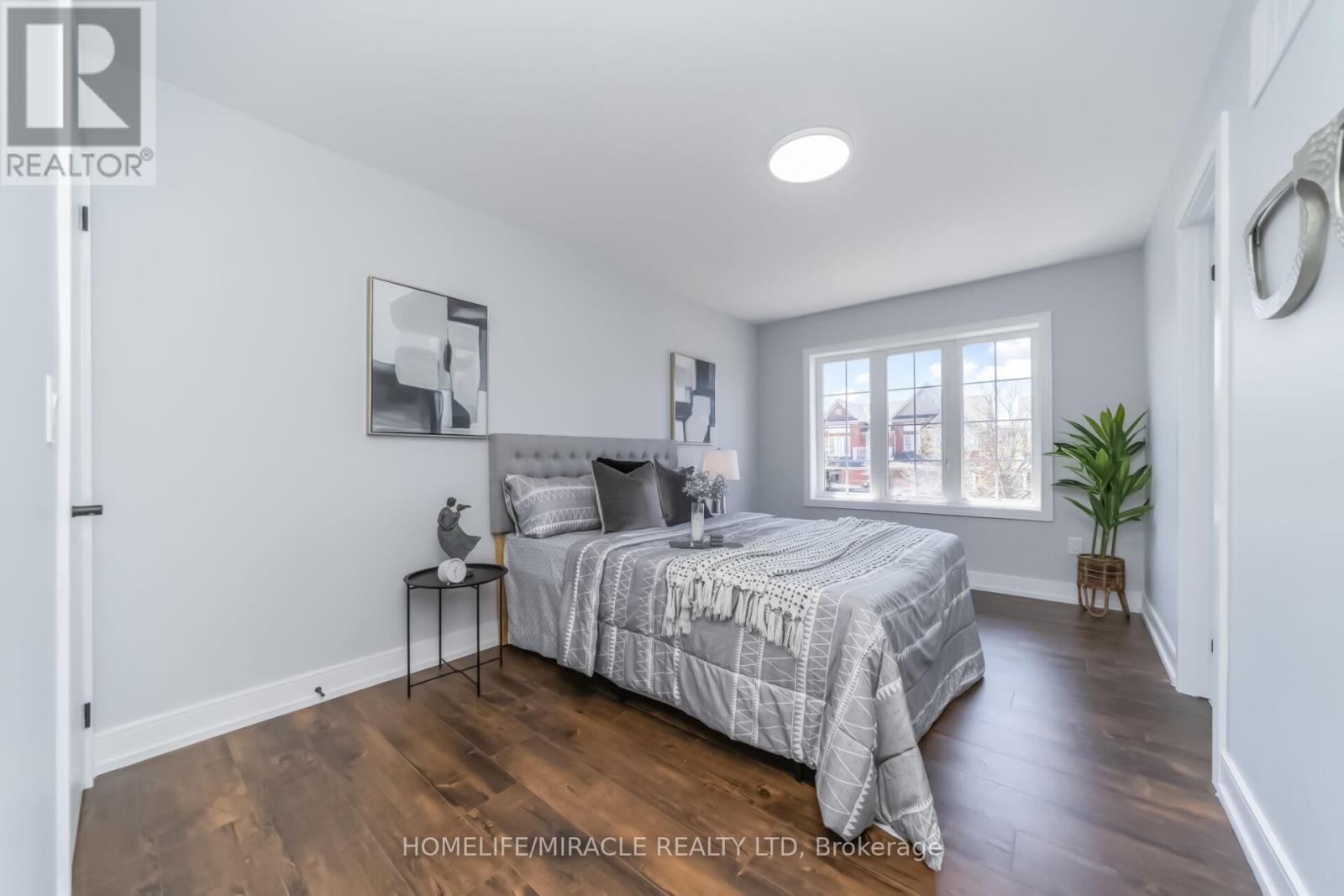 5 CHERRYPLUM WAY - 23