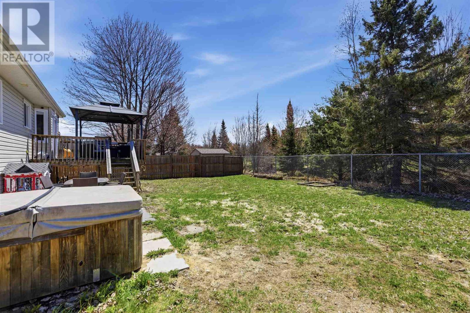 151 Queensgate BLVD, Sault Ste. Marie, Ontario, P6A6X8 — Photo 21