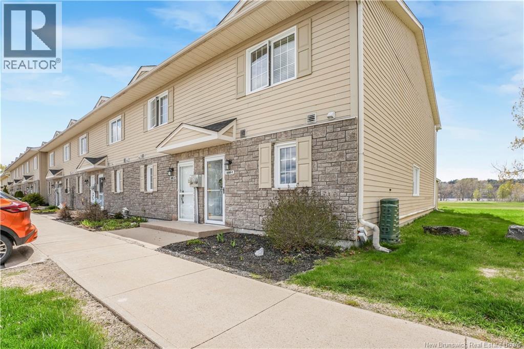 #1 508 Riverside Drive - 2