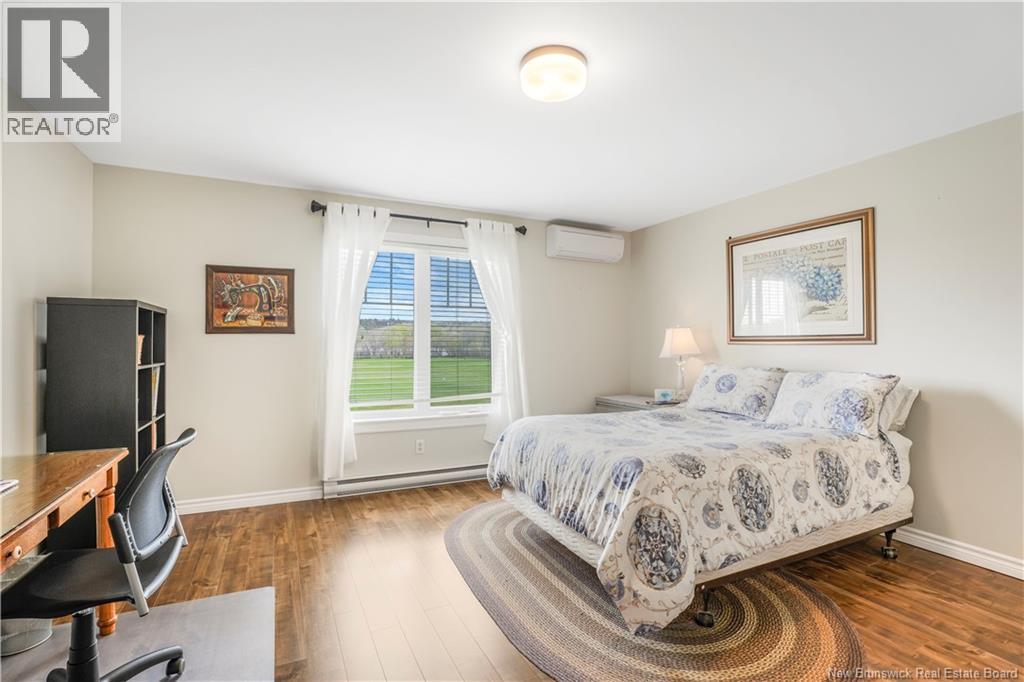 #1 508 Riverside Drive - 27