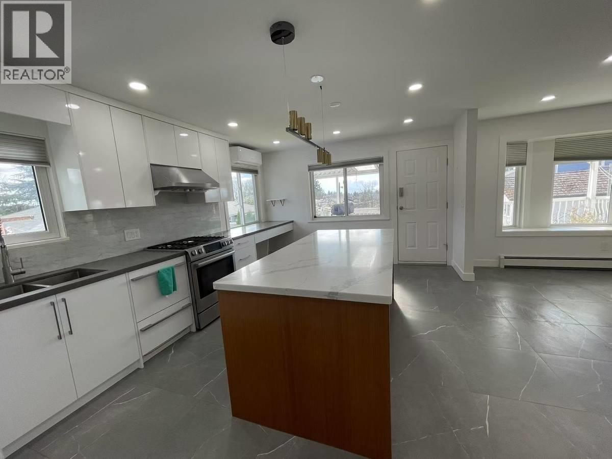 3100 VANNESS Avenue - photo 2