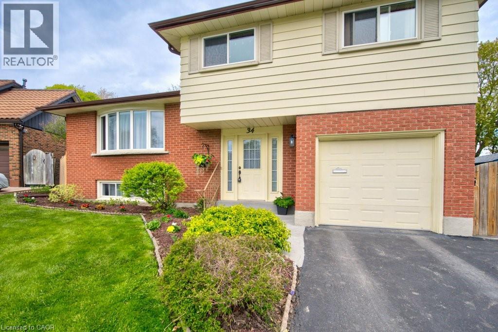 34 WESTWOOD Crescent - 3