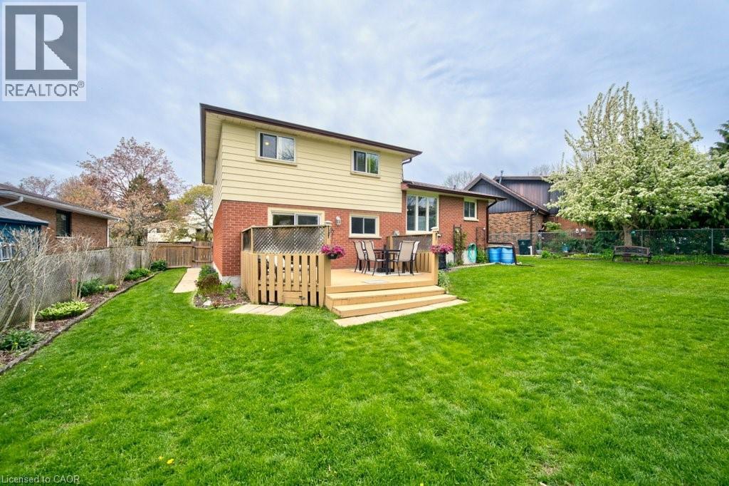 34 WESTWOOD Crescent, Kitchener, Ontario, N2M2L8 — Photo 38