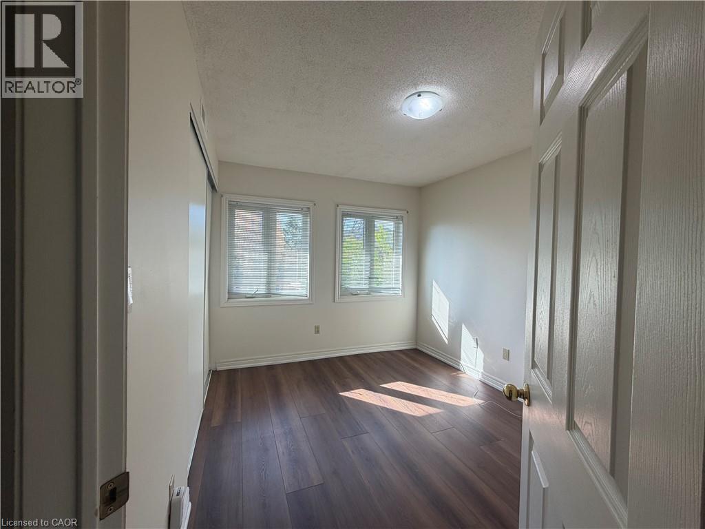 4140 FOXWOOD Drive Unit# 108, Burlington, Ontario, L7M4R4 — Photo 5