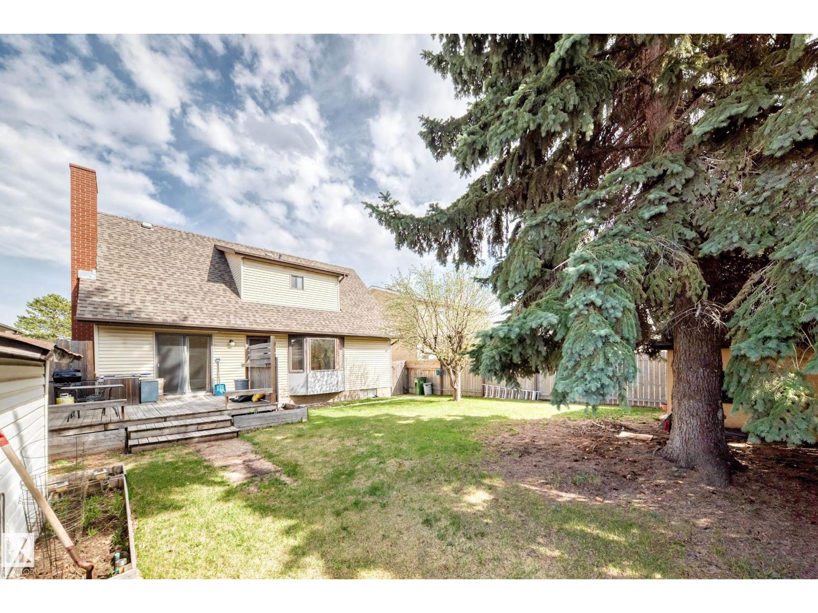 9528 189 ST NW - 37