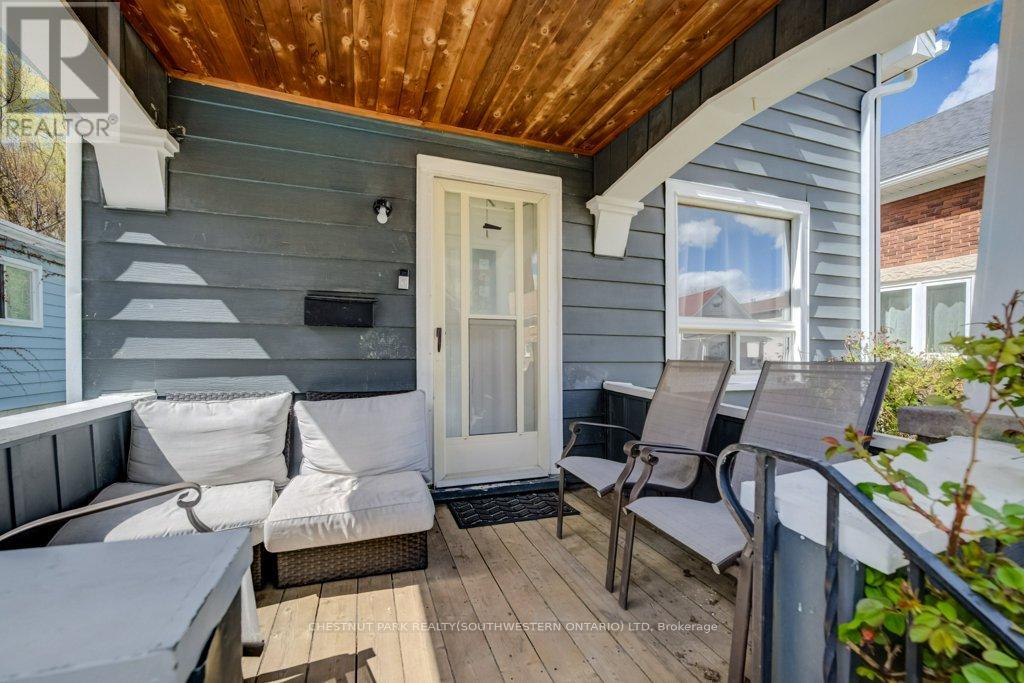 10 MARSHALL STREET - 5
