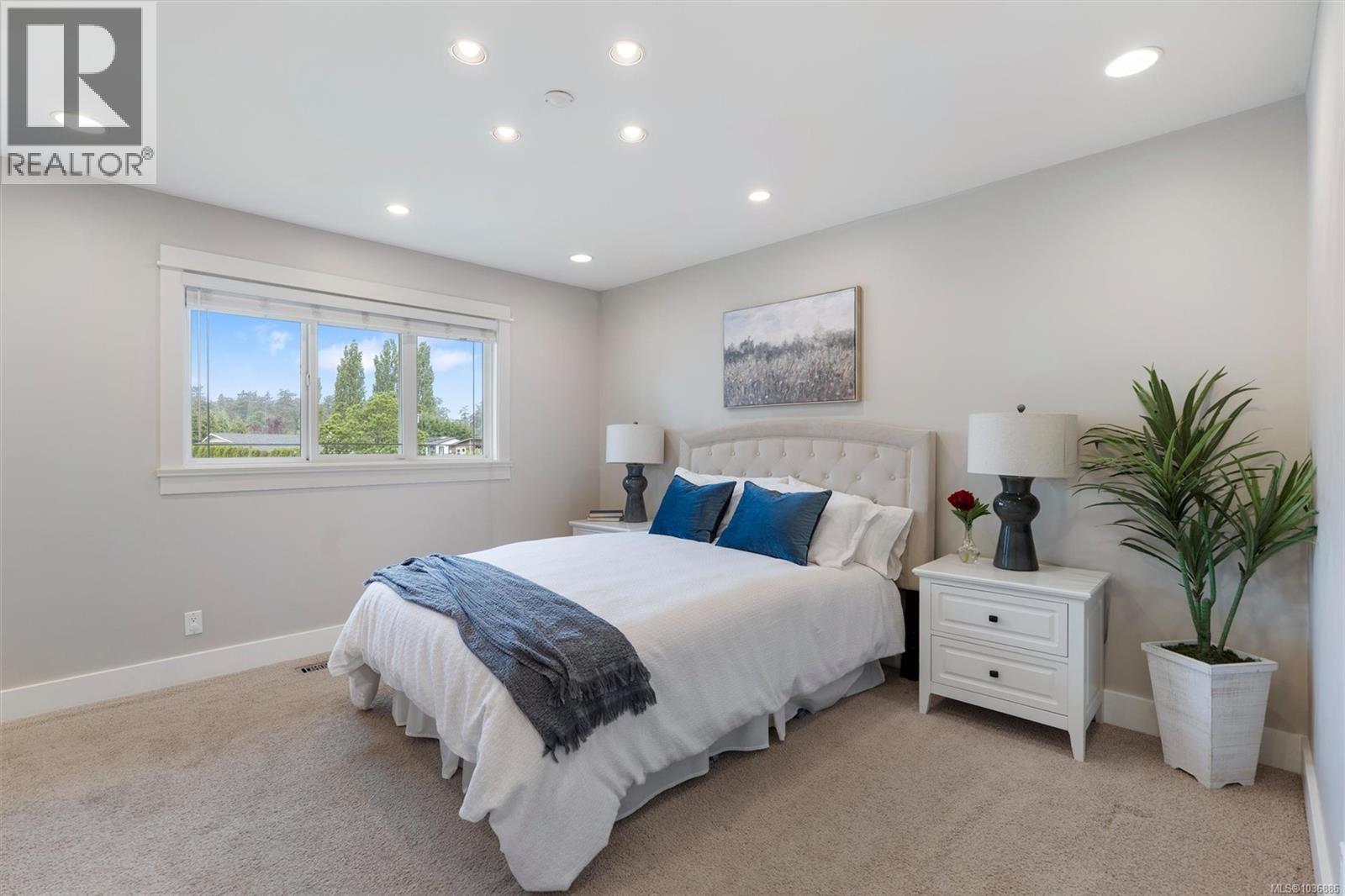 1582 Fremont Pl - 14