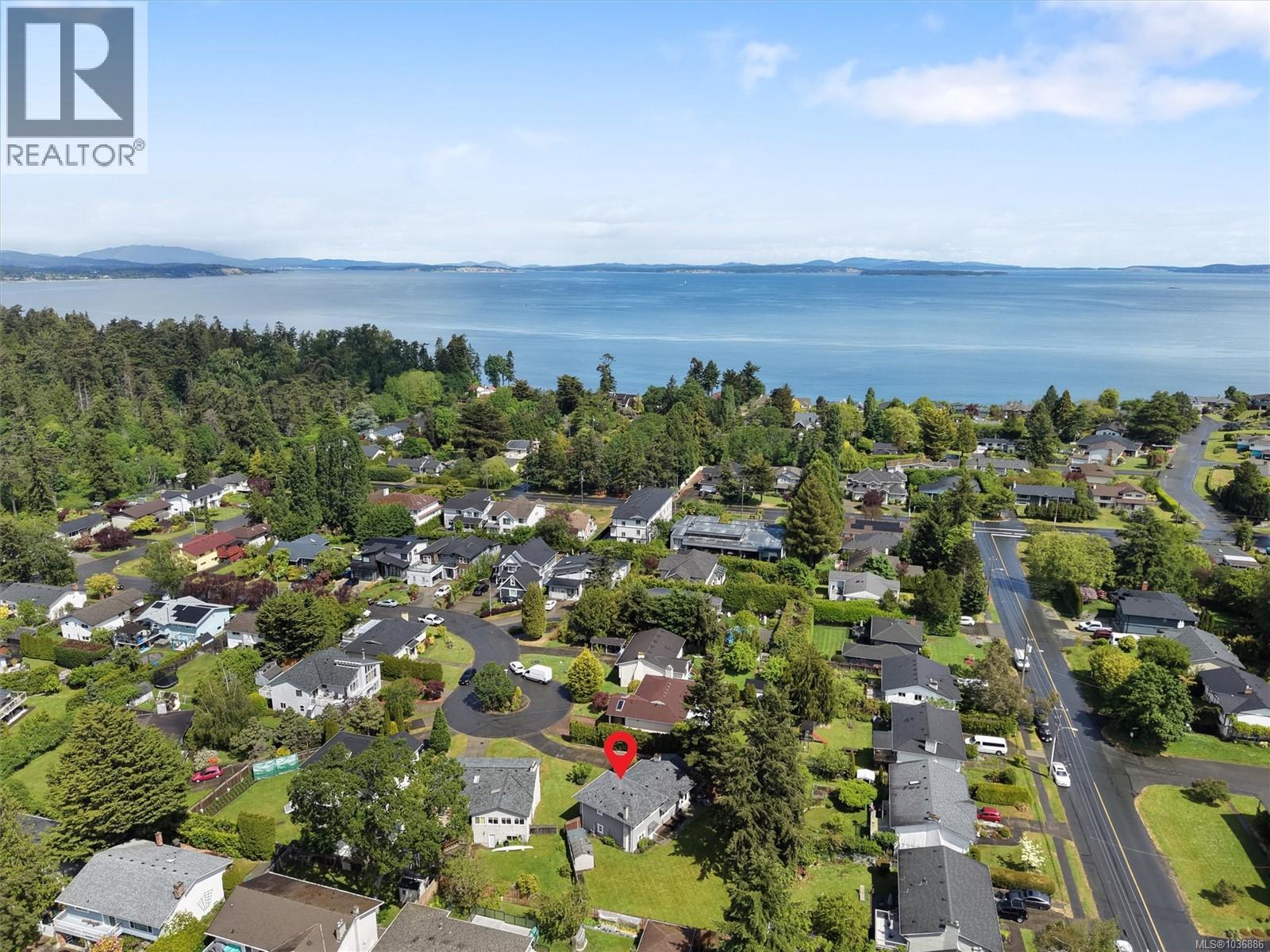 1582 Fremont Pl - 2