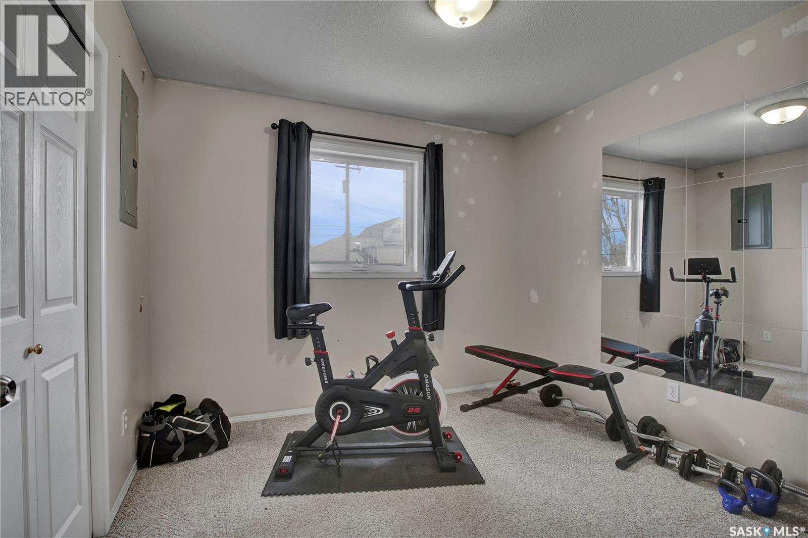 1418 B AVENUE N - 11