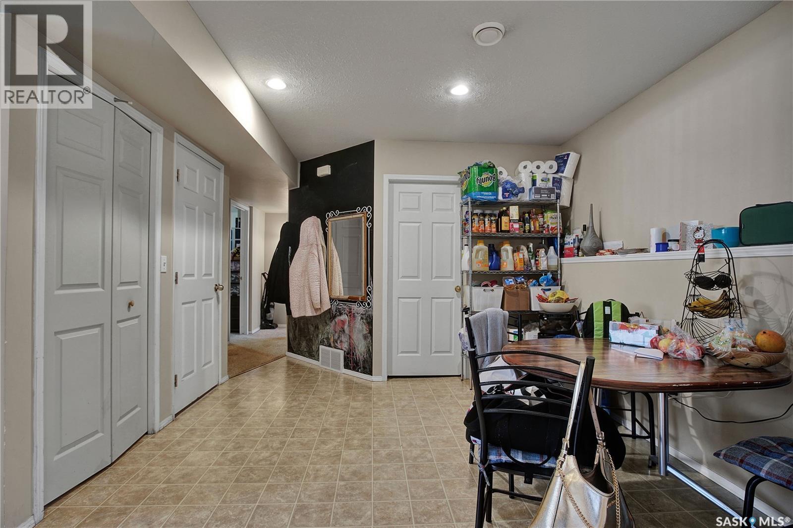 1418 B AVENUE N - 18