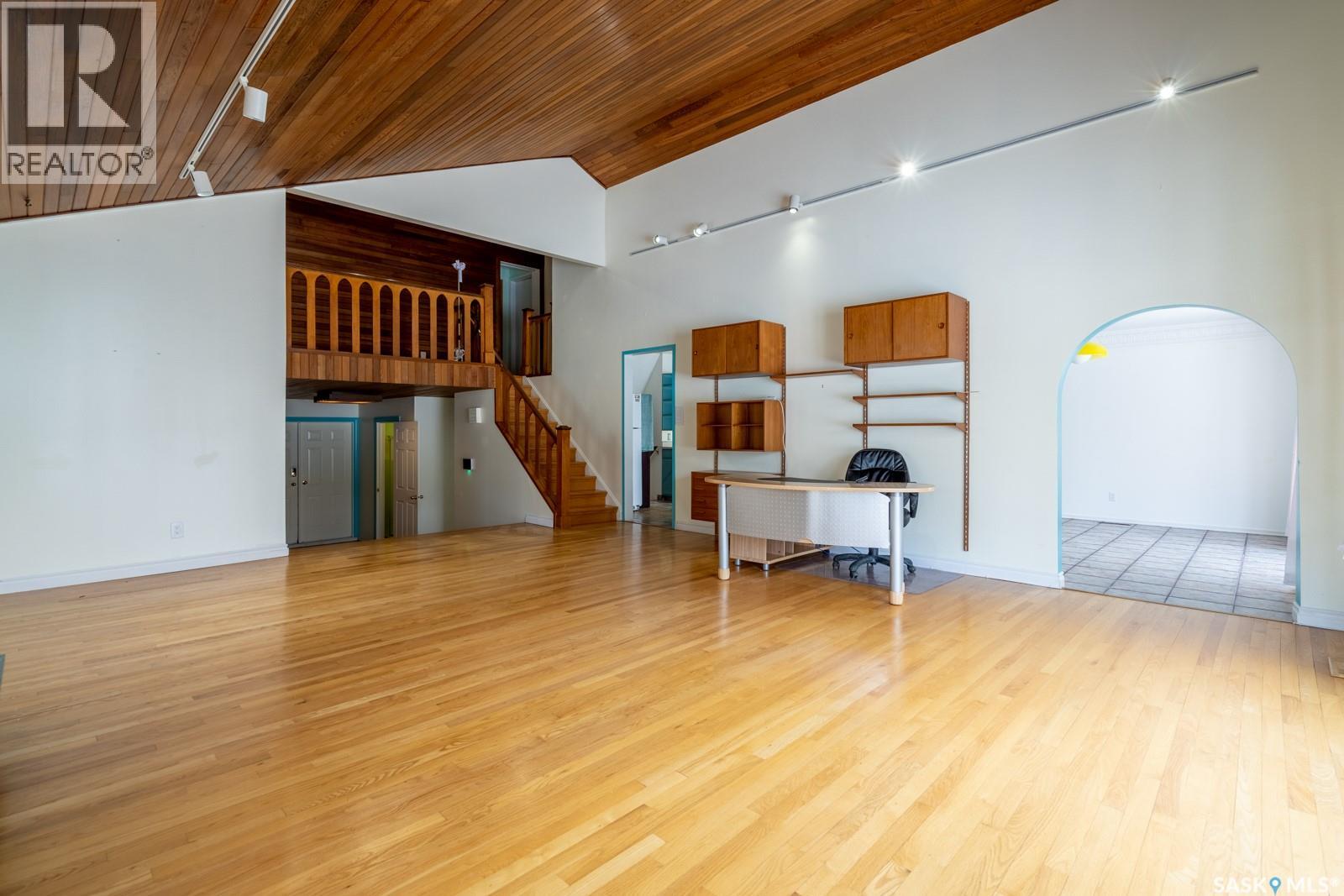 6 Hogarth PLACE - 10