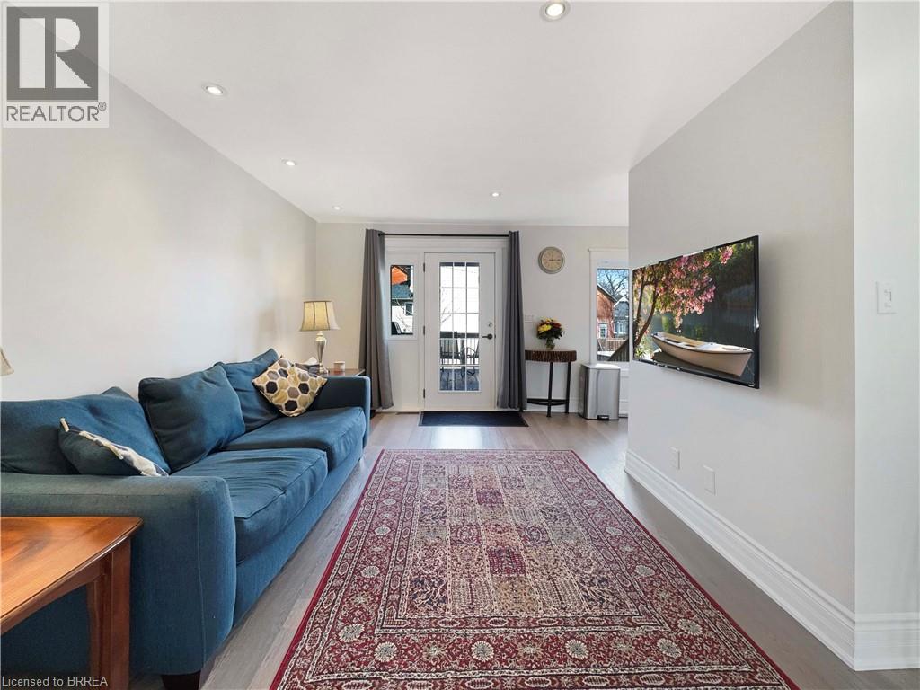 575 GEORGE Street - 5